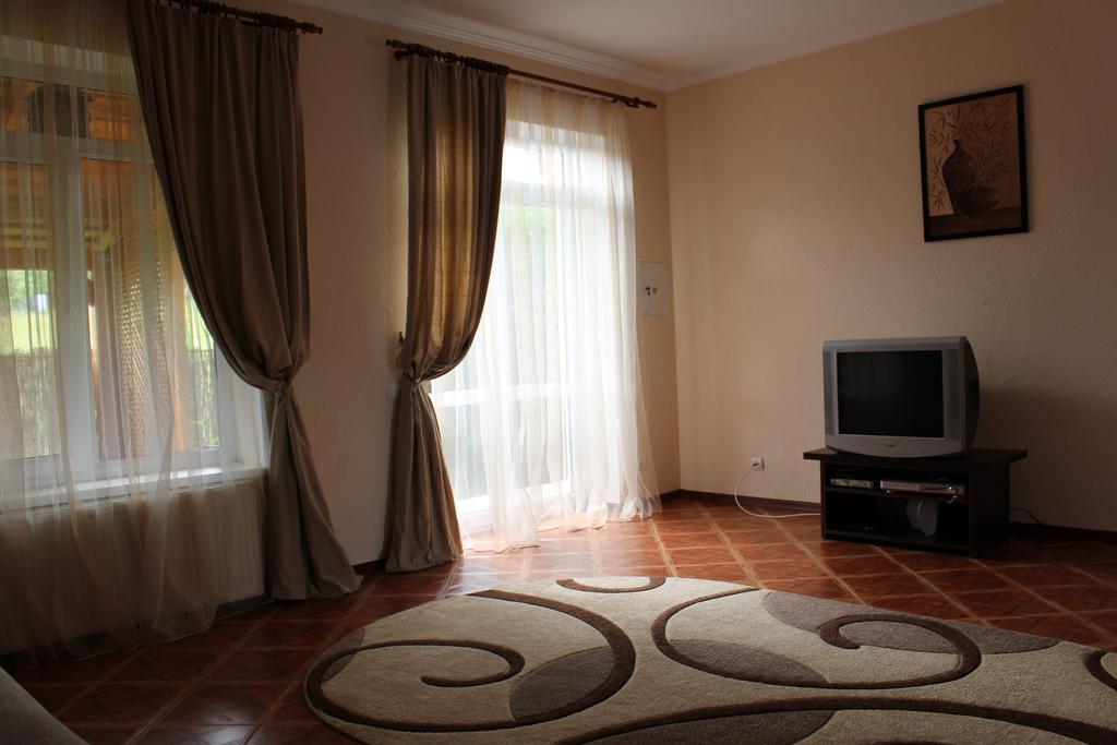 Panorama Townhouse Polyana (Transcarpathia) Exterior foto